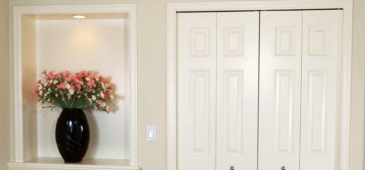 residential closet door repair in Plant City